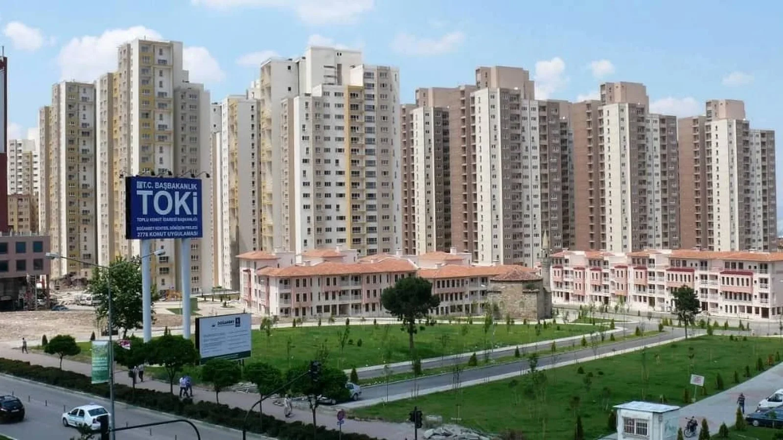 TOKİ / Başbakanlık Toplu Konutları - Halkalı