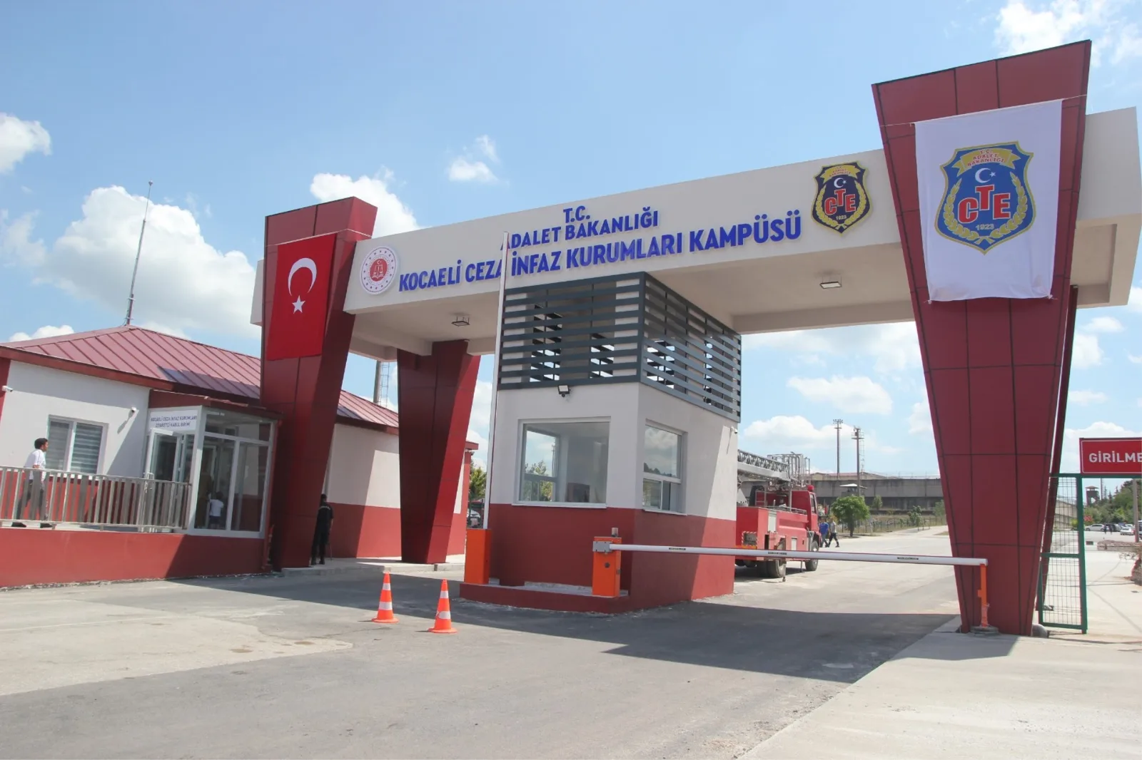 İzmit-Kandıra F Tipi Cezaevi