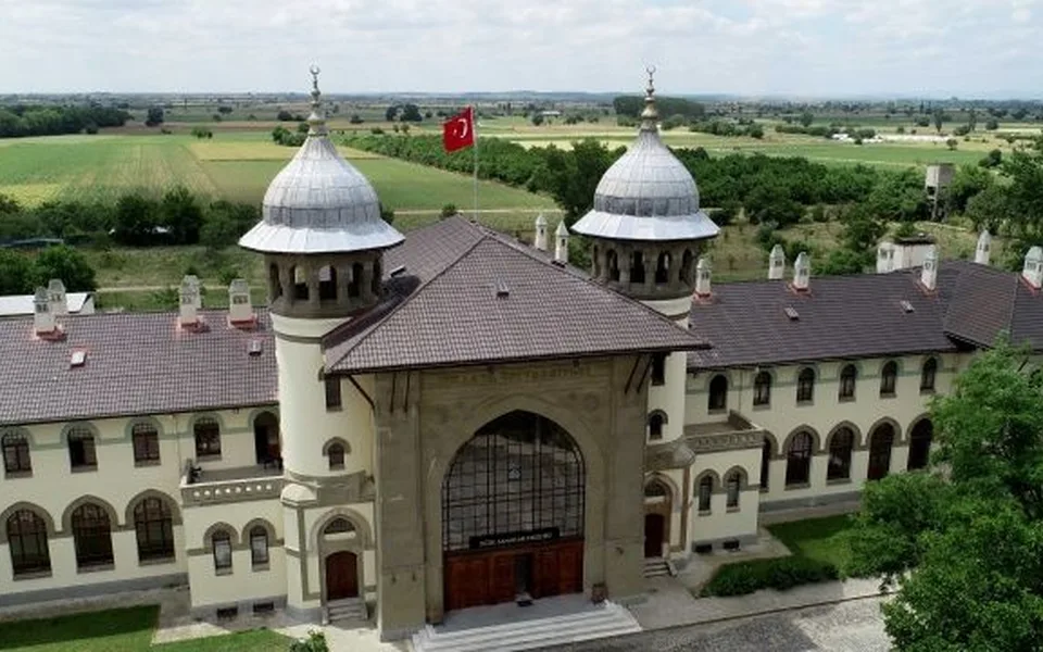 Trakya Üniversitesi
